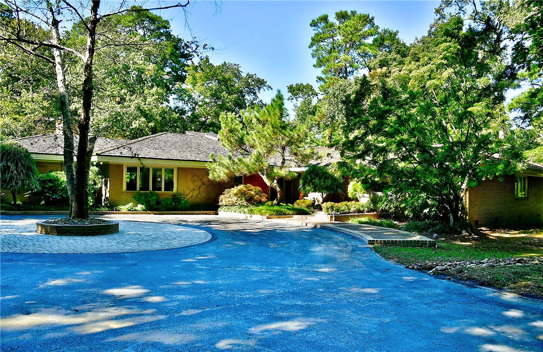 Investment property for sale in Norfolk, VA