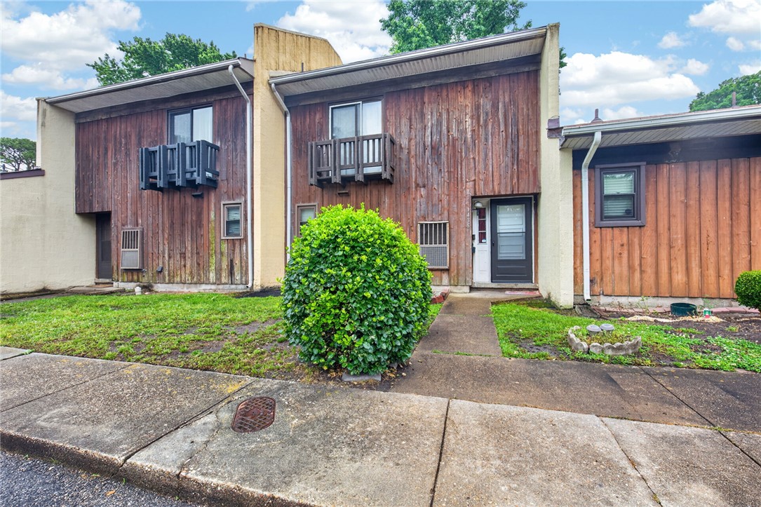 Investment property for sale in Norfolk, VA